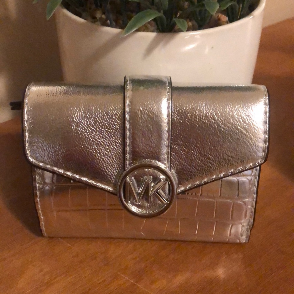 Michael Kors Silver wallet